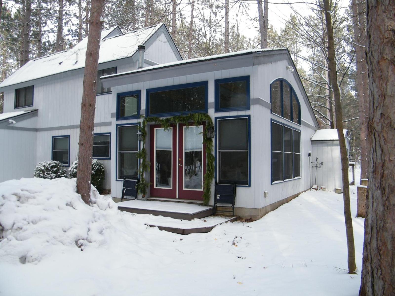 Saltbox Villa Thompsonville Eksteriør billede